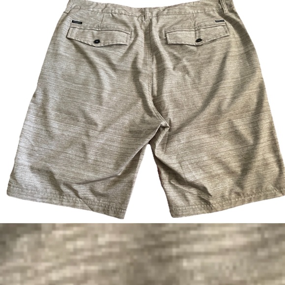 QUIKSILVER Amphibian SHORTS Size 38 - Picture 2 of 7